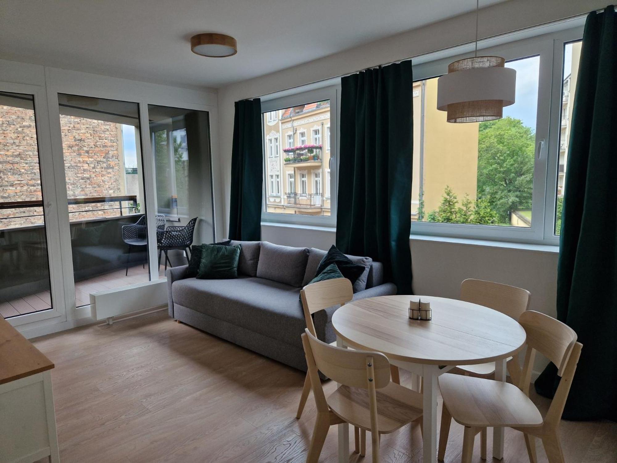 Apartamenty Velvet - Jezyce Poznan Luaran gambar
